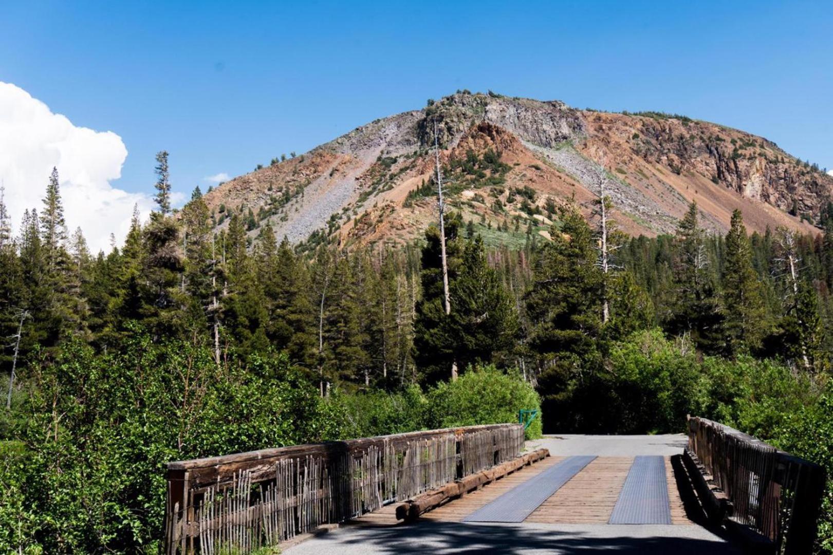 389 - Romantic Snowcreek Retreat Near Creek * Mammoth Lakes
